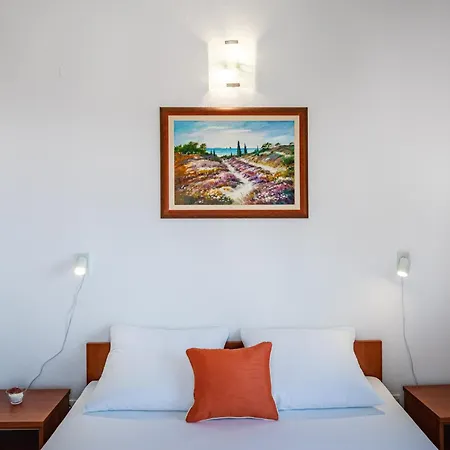 Apartments Prkacin 2 Starigrad Paklenica Exterior photo