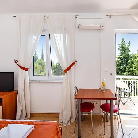 Apartments Prkacin 2 Starigrad Paklenica Exterior photo
