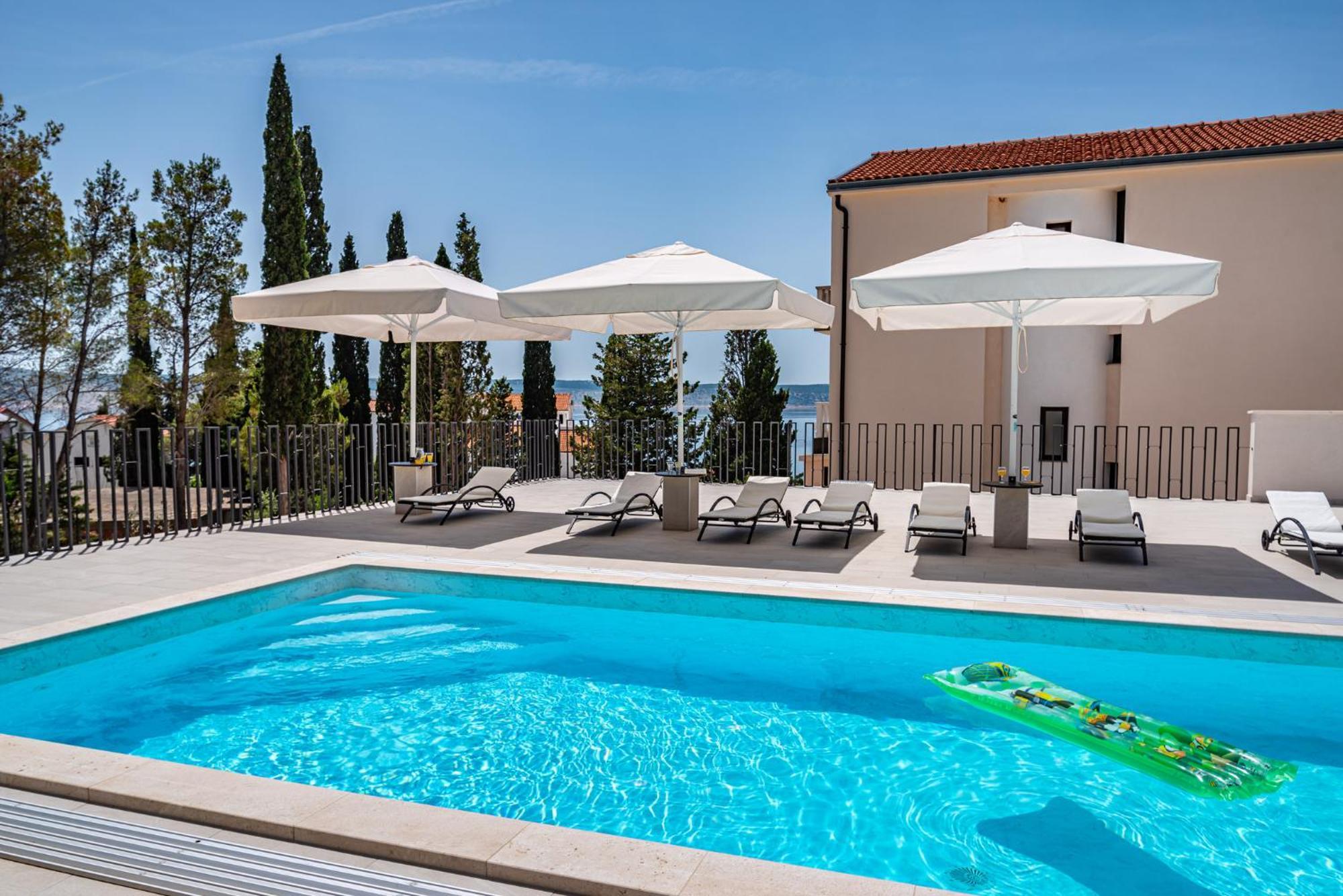 Prkacin 2 Apartment Starigrad Paklenica