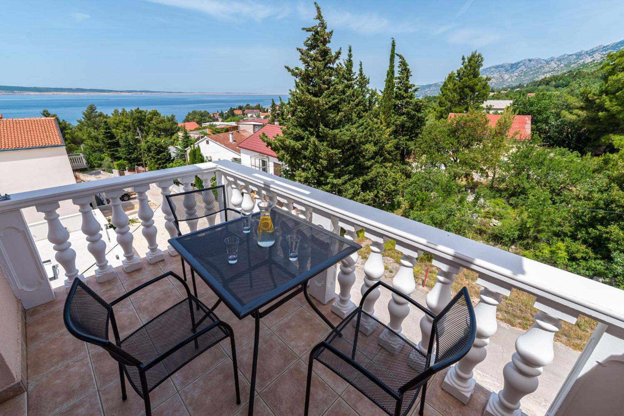 Prkacin 2 Starigrad Paklenica